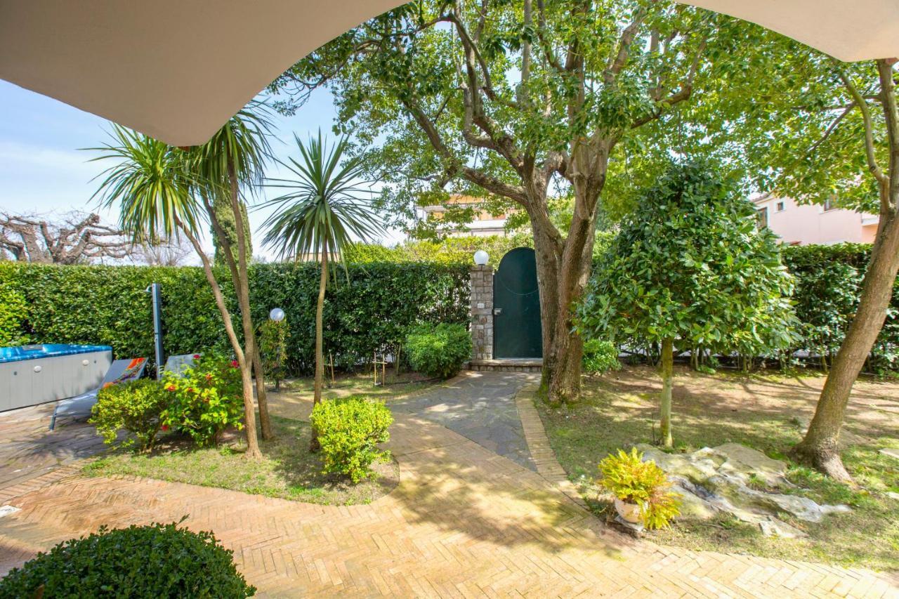 Amore Rentals - Resort Ravenna - Villa Dama Massa Lubrense Zewnętrze zdjęcie
